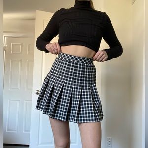 Black and White Plaid Pleated High Waisted Skirt